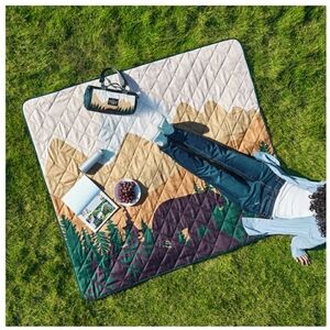 Original Weatherproof Vintage Outdoor Packable Blanket Bear Design 60in X 72in